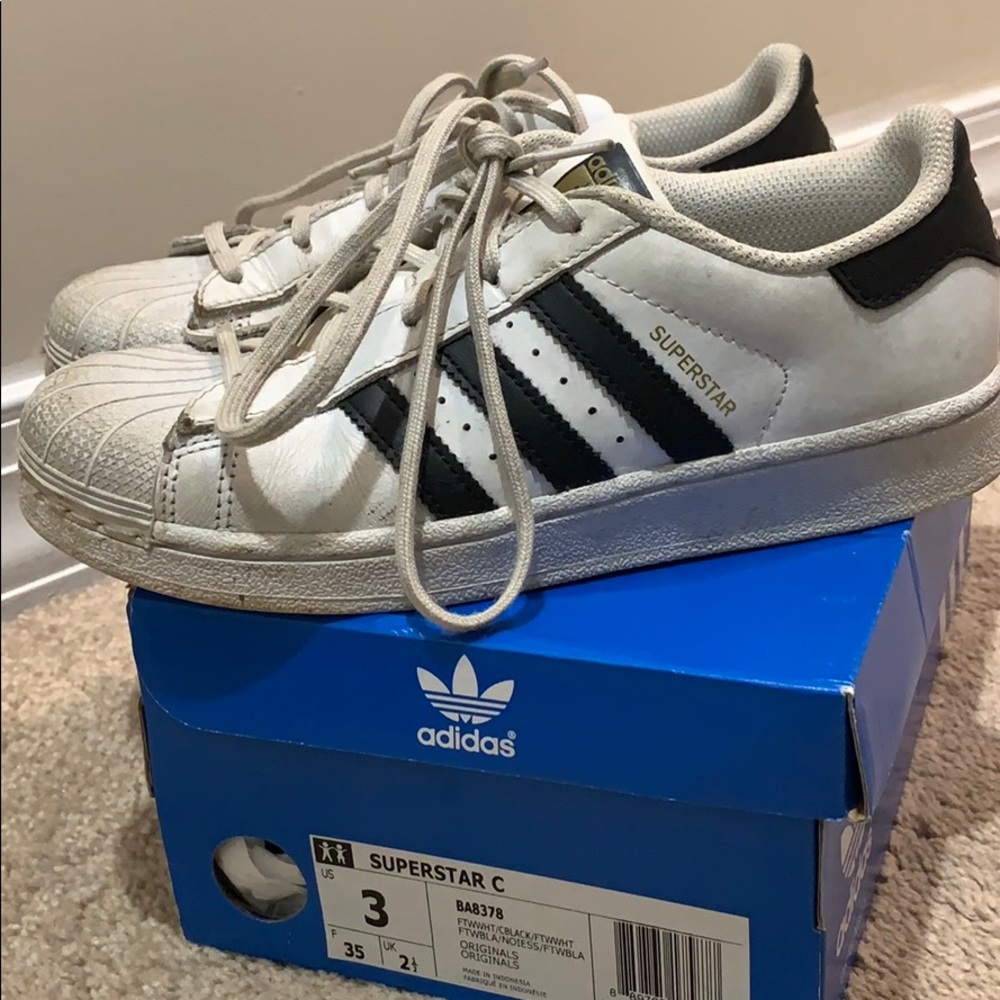 USED adidas superstar sneakers